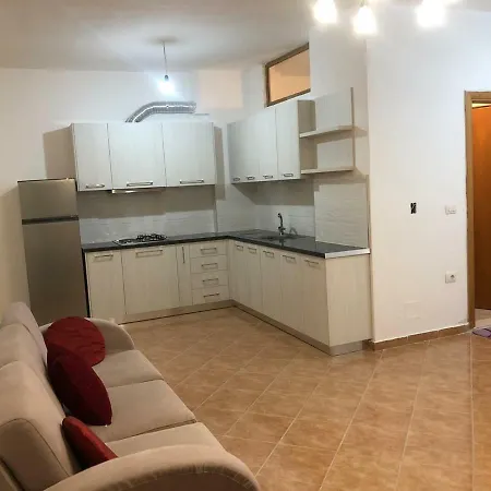 Apartament Mi'kasa Apartment's Wlora
